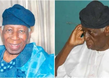 Ex-Oyo Governor Omololu Olunloyo Passes Away @ 89