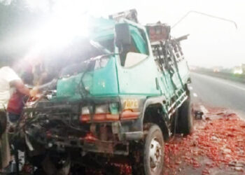 Many die in fatal Easter Monday auto crash