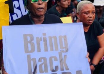 Mass Protest Erupts in Rivers as Women Demand End to State of Emergency