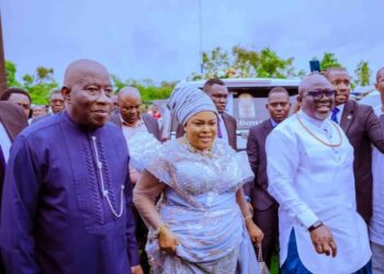 Tinubu, Jonathan, Akpabio, Oborevwori, Others Eulogize Clark at Funeral