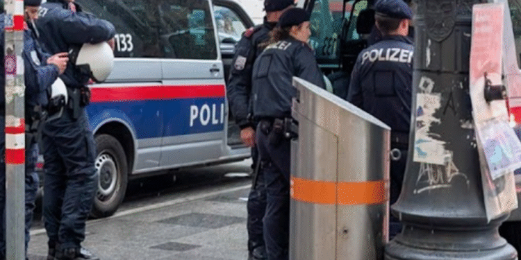 Breaking News: Mass Shooting Leaves 10 dead in High School