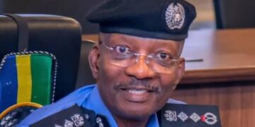 POLICE WITHDRAWAL FROM CPS: A RETURN TO THE PAST, RISK OF FINANCIAL MISMANAGEMENT