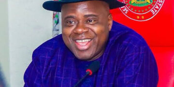 2027 poll: Diri’s tale of ‘not wanting Bayelsa buried with PDP’