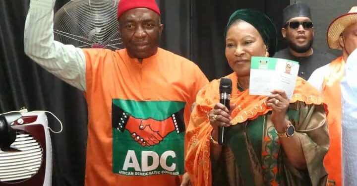 A NEW NIGERIA IS POSSIBLE…..  SEN KINGIBE  ……..WANTS TO MAKE A POSITIVE CHANGE 